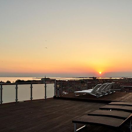 Hotel Regina Градо Экстерьер фото