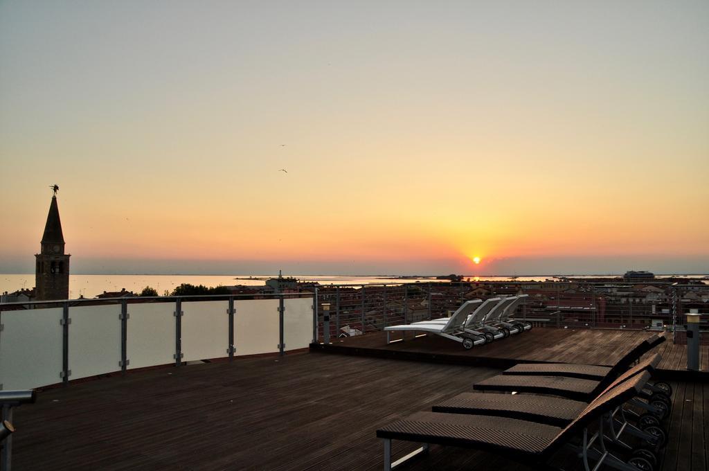 Hotel Regina Градо Экстерьер фото